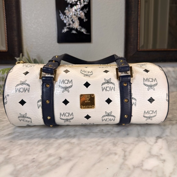 MCM White & Navy Blue Duffel Gold Accents with Matching Kiss Lock Wallet EUC - Picture 5 of 13